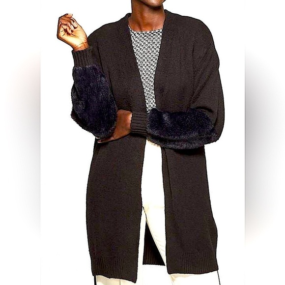Who What Wear long black Cardigan with faux fur detail on sleeve small - Picture 1 of 5